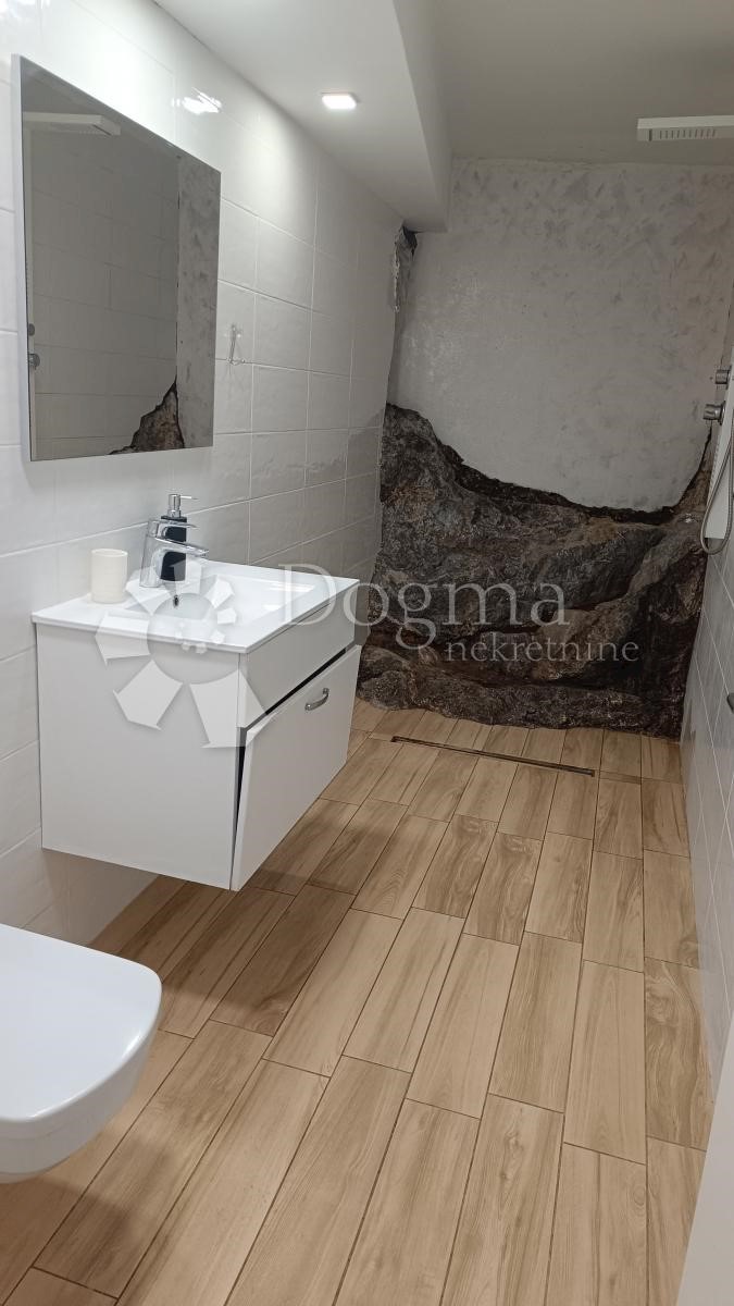 Appartamento In vendita - PRIMORSKO-GORANSKA Rijeka
