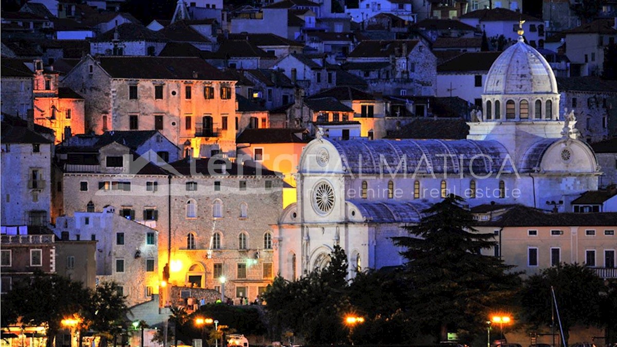 Kuća Na prodaju - ŠIBENSKO-KNINSKA ŠIBENIK