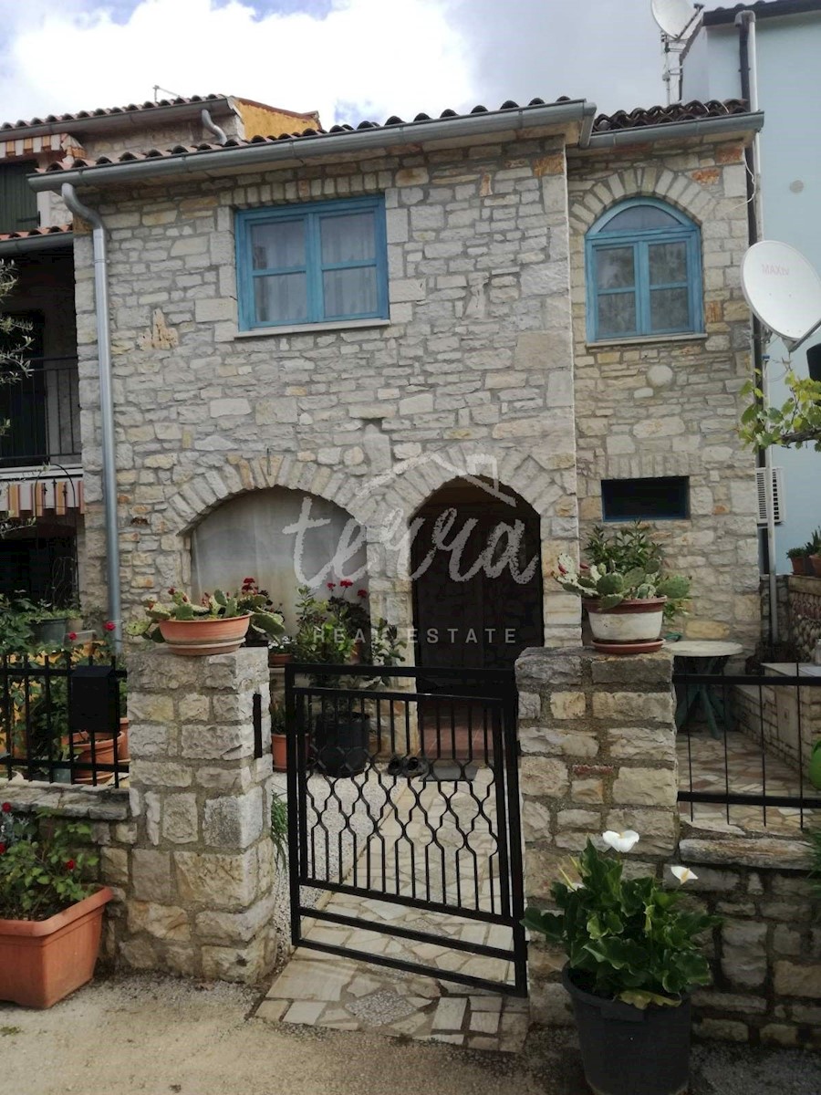 Hiša Naprodaj - ISTARSKA Poreč