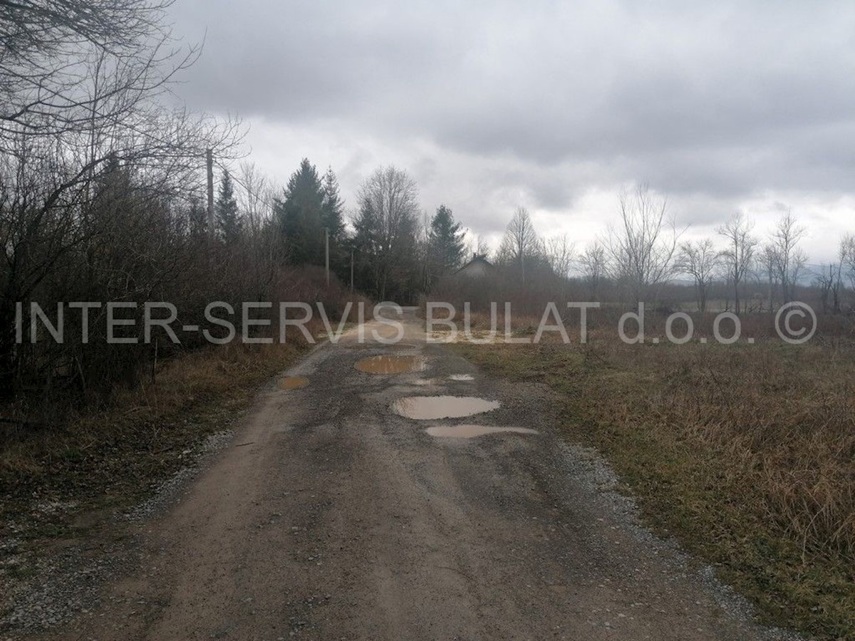 Land For sale - LIČKO-SENJSKA GOSPIĆ