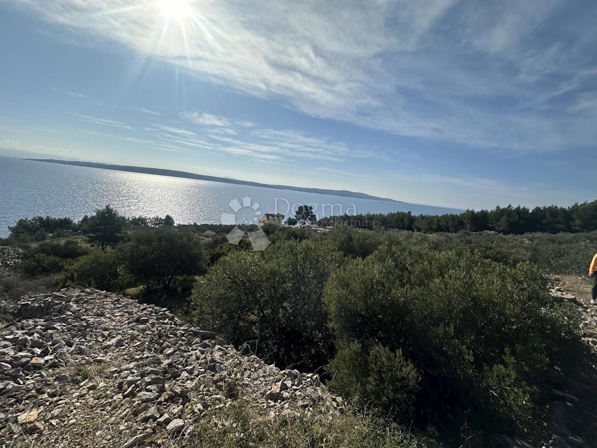 Land For sale - SPLITSKO-DALMATINSKA HVAR