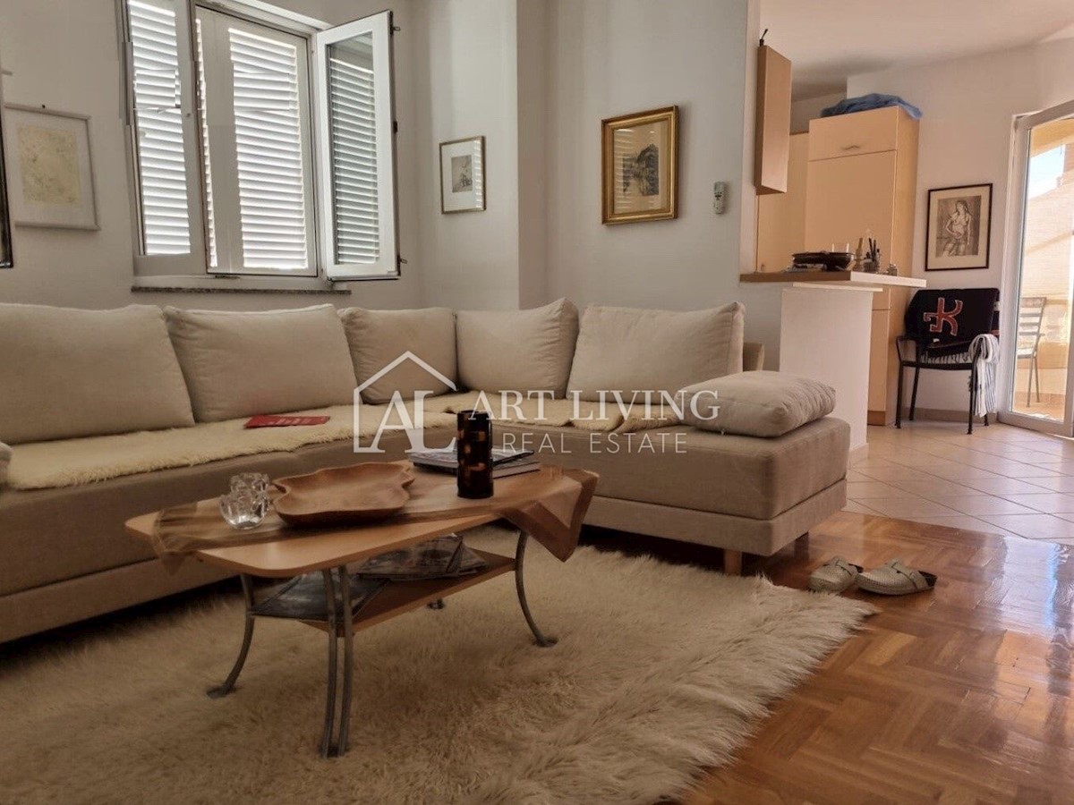 Flat For sale - PRIMORSKO-GORANSKA RAB