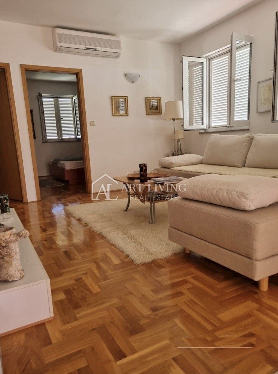 Flat For sale - PRIMORSKO-GORANSKA RAB