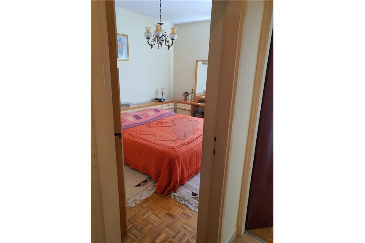 Apartment Zu verkaufen - SPLITSKO-DALMATINSKA SINJ