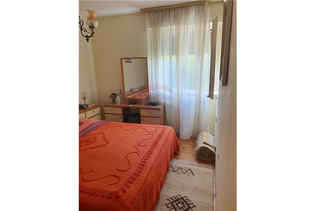 Apartment Zu verkaufen - SPLITSKO-DALMATINSKA SINJ