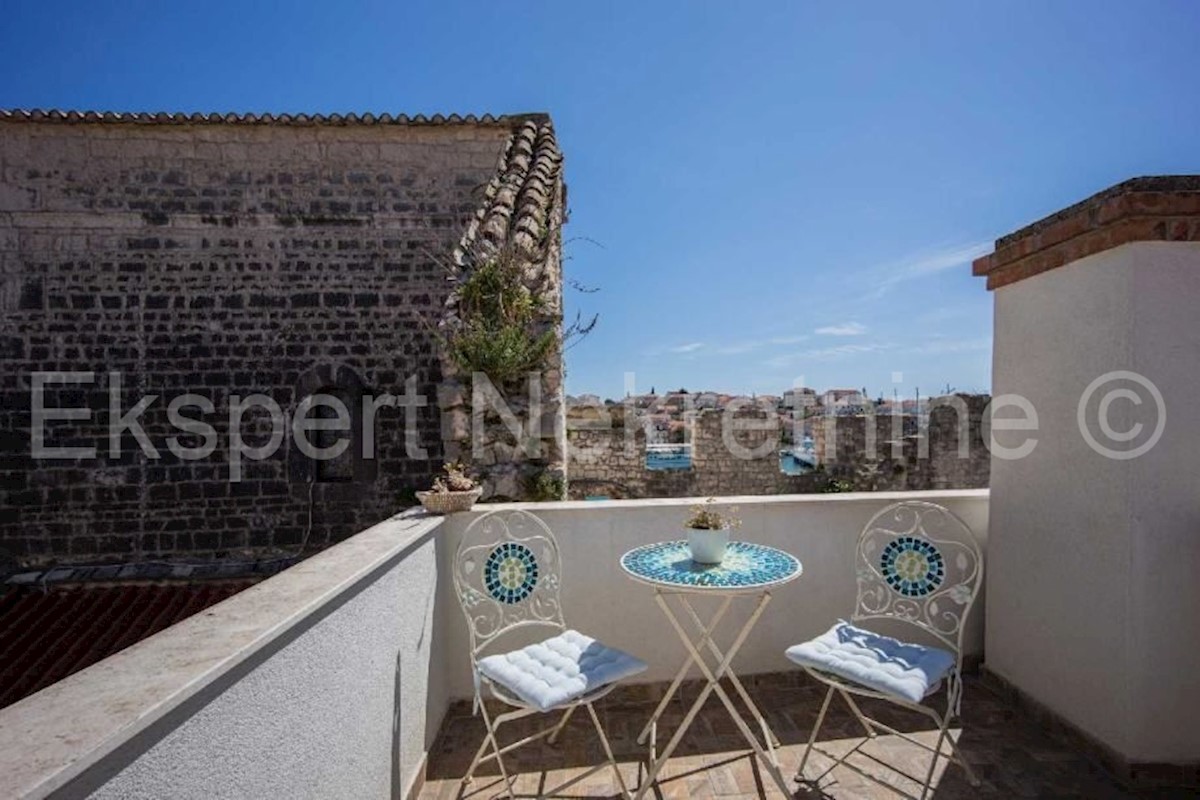 Casa In vendita - SPLITSKO-DALMATINSKA TROGIR