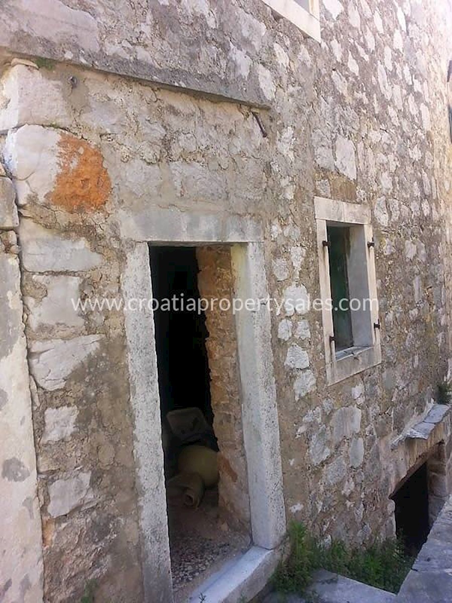 House For sale - SPLITSKO-DALMATINSKA HVAR