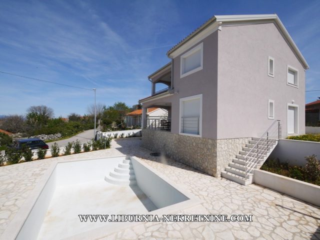 Maison à vendre – Krk