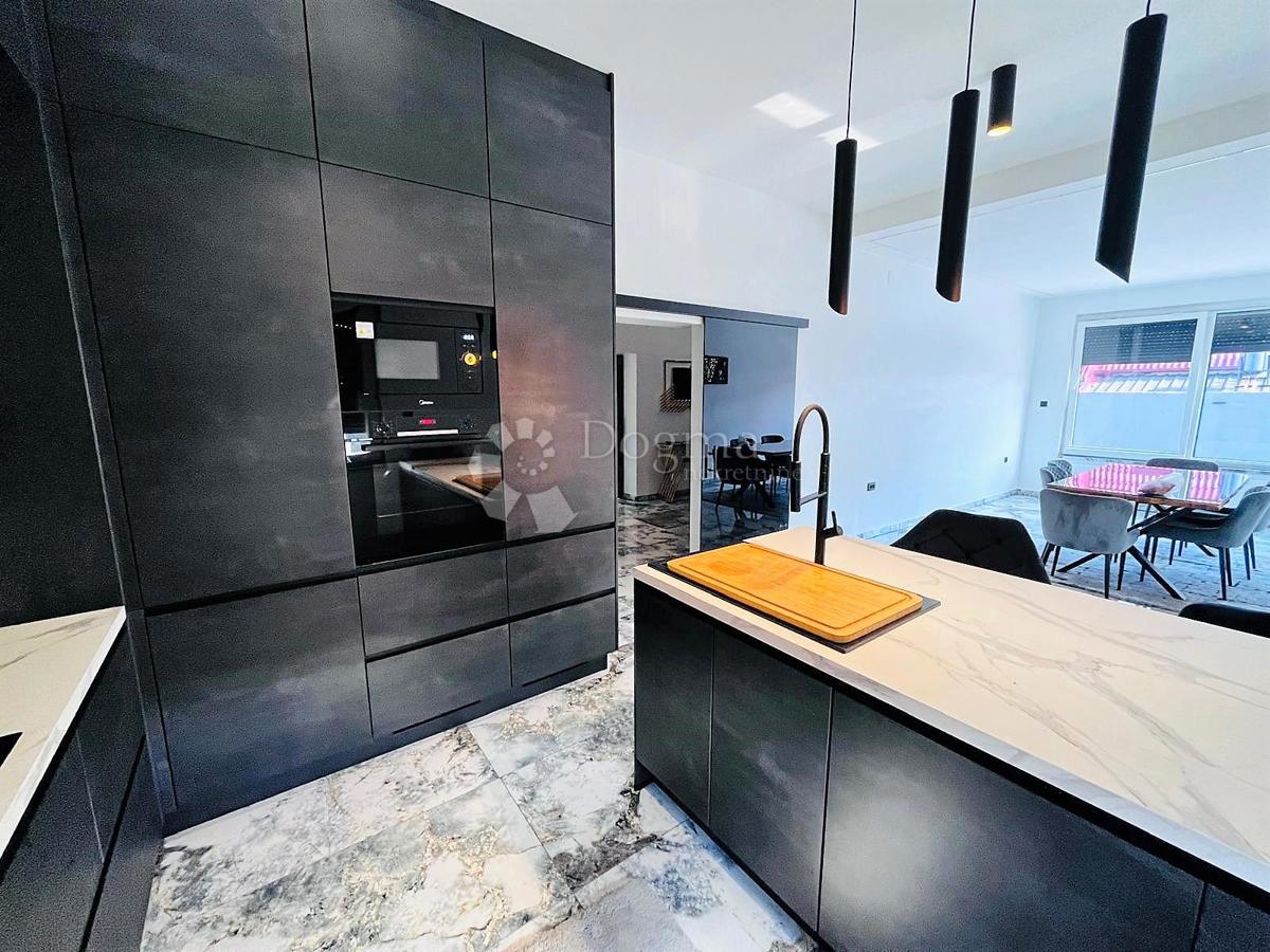 Maison À vendre - GRAD ZAGREB ZAGREB