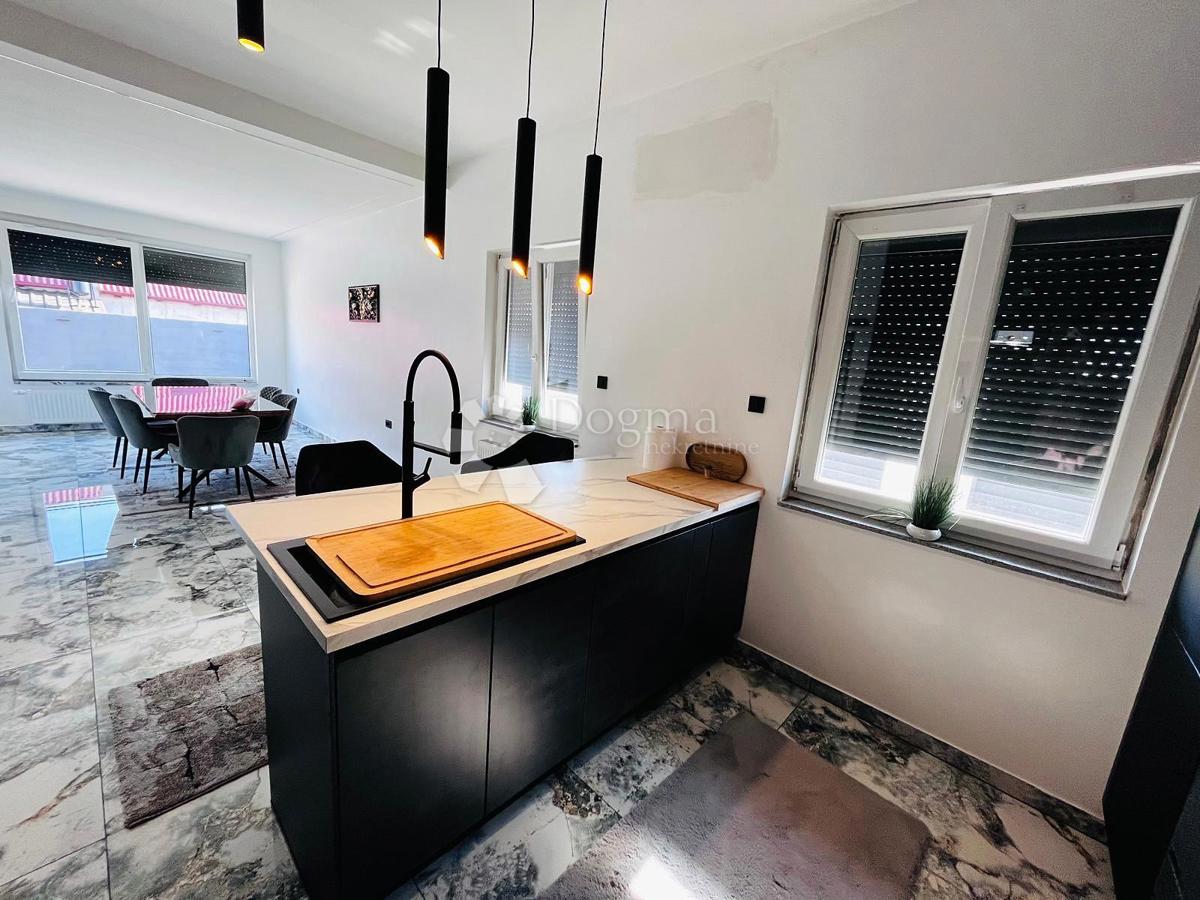 Maison À vendre - GRAD ZAGREB ZAGREB