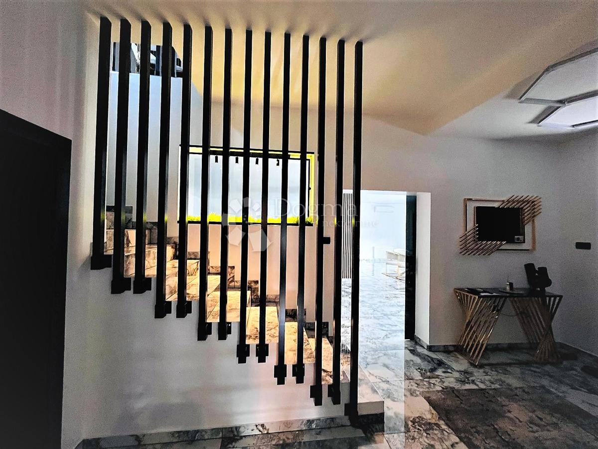 Maison À vendre - GRAD ZAGREB ZAGREB
