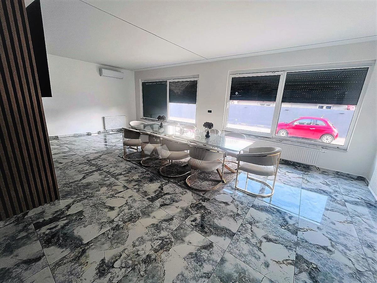 Maison À vendre - GRAD ZAGREB ZAGREB