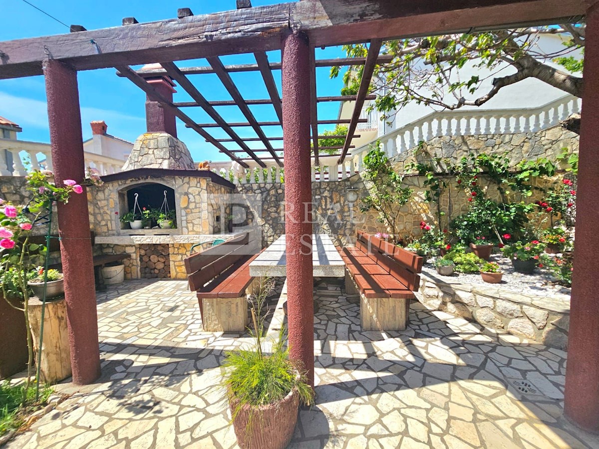 Casa In vendita - PRIMORSKO-GORANSKA NOVI VINODOLSKI