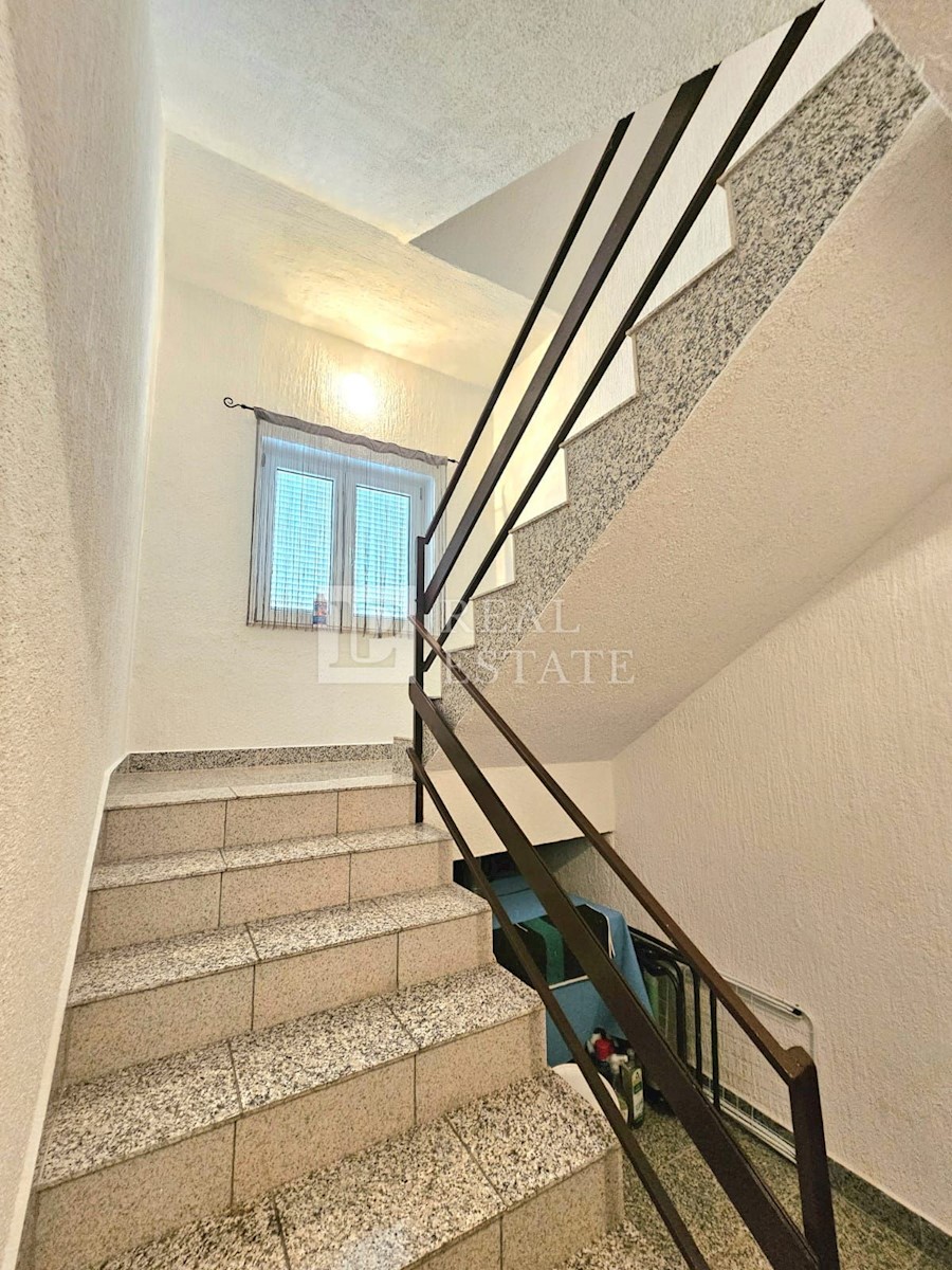 Casa In vendita - PRIMORSKO-GORANSKA NOVI VINODOLSKI