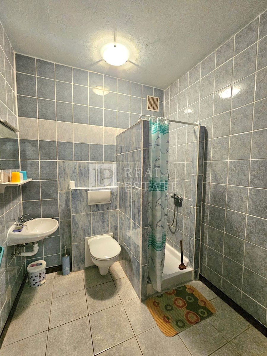Casa In vendita - PRIMORSKO-GORANSKA NOVI VINODOLSKI