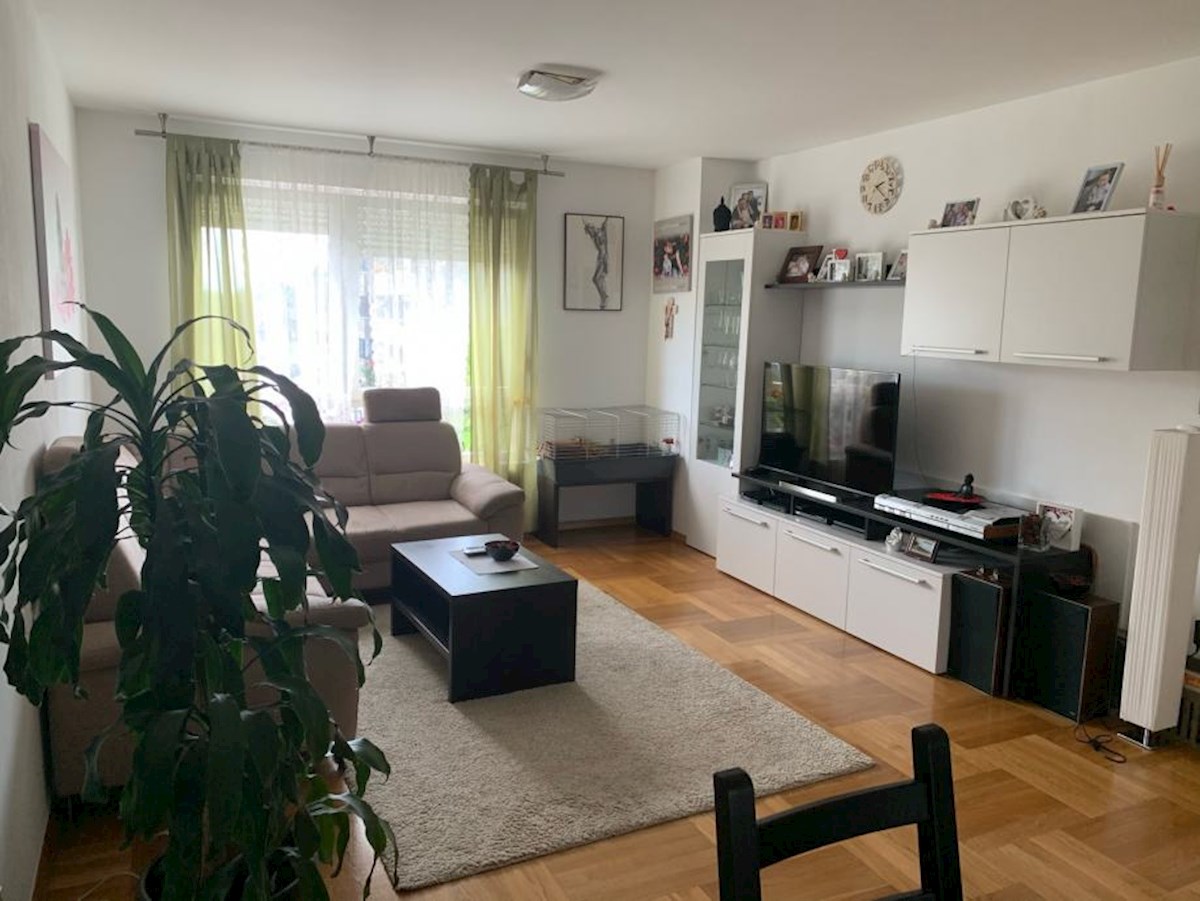 Apartma Na predaj - GRAD ZAGREB ZAGREB