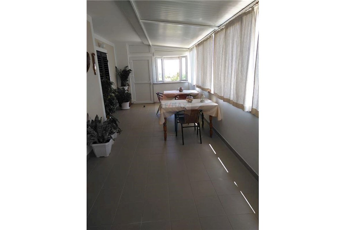 Apartment Zu verkaufen - SPLITSKO-DALMATINSKA HVAR