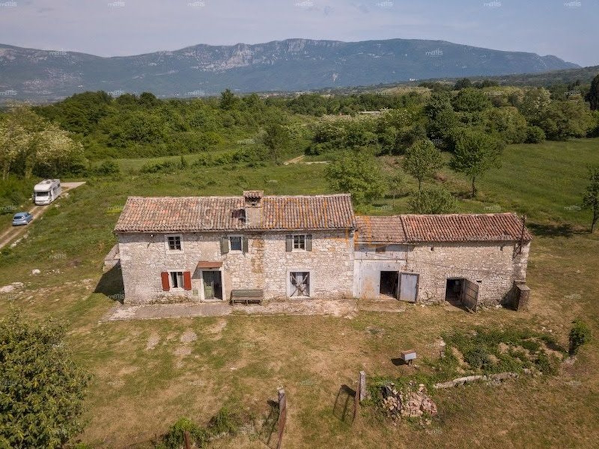 Terreno In vendita ČAMBARELIĆI