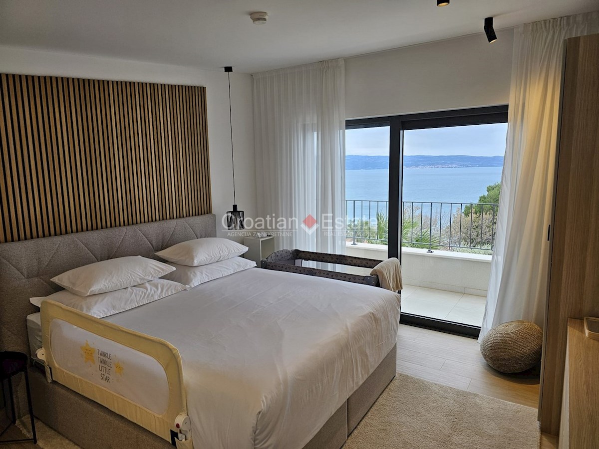 Casa In vendita - SPLITSKO-DALMATINSKA PODSTRANA