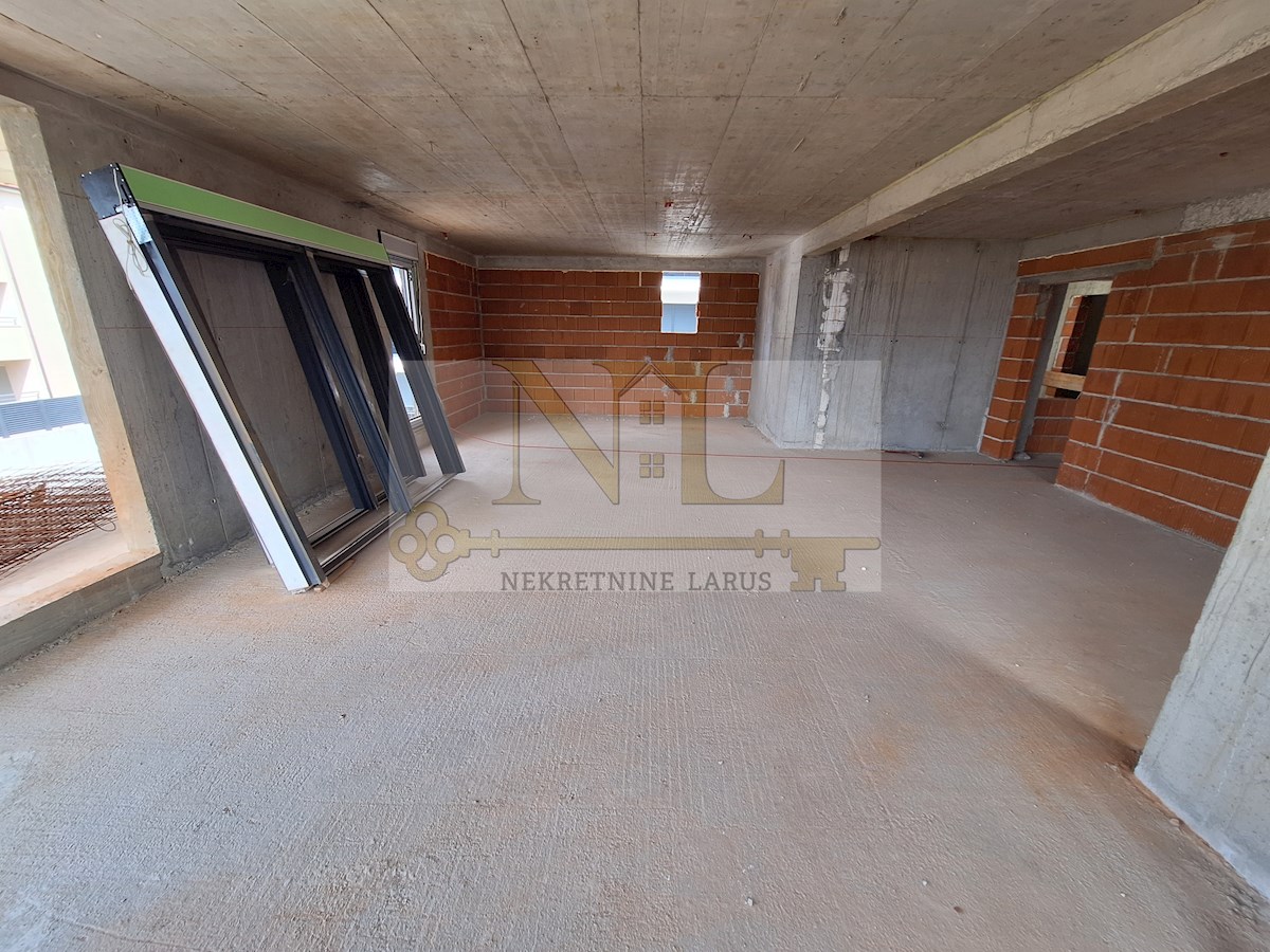Flat For sale - SPLITSKO-DALMATINSKA ČIOVO
