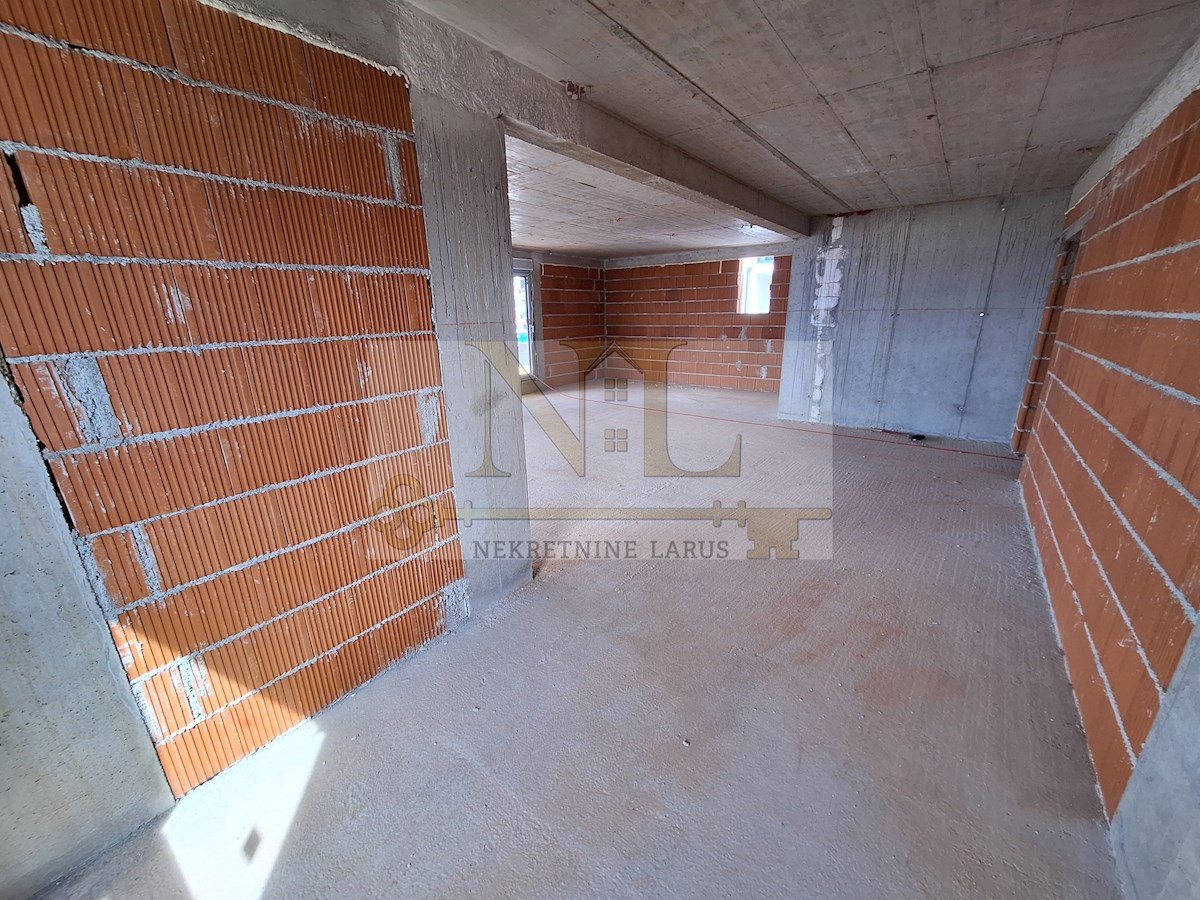Flat For sale - SPLITSKO-DALMATINSKA ČIOVO