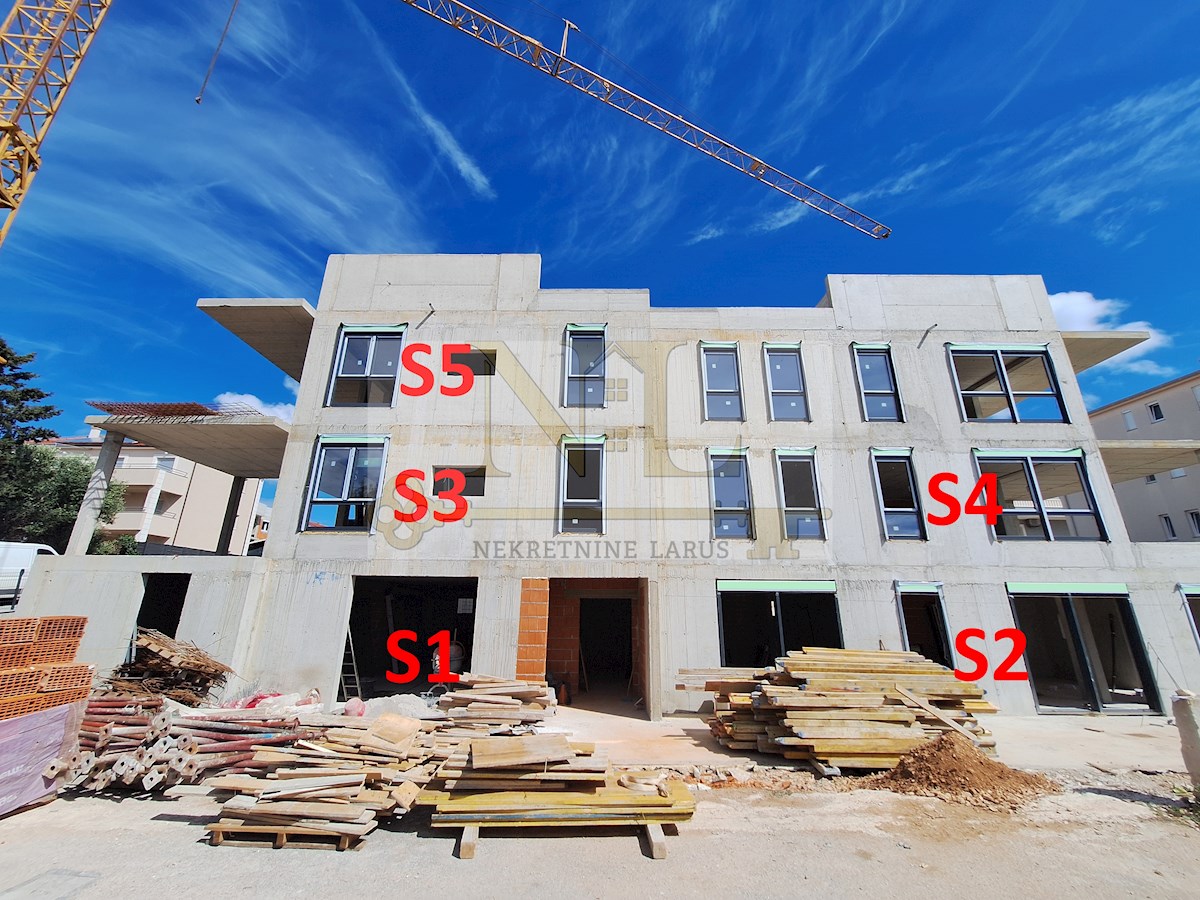 Flat For sale - SPLITSKO-DALMATINSKA ČIOVO