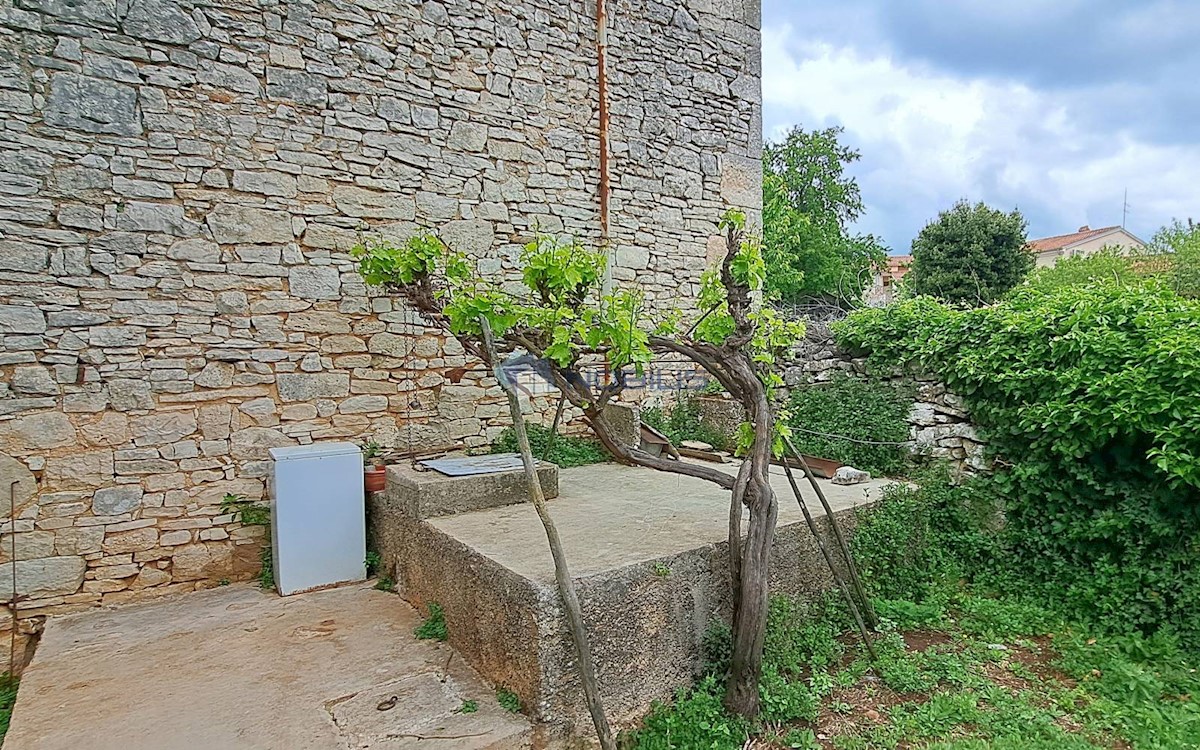 Haus Zu verkaufen - ISTARSKA SVETVINČENAT