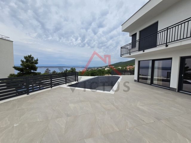 Kuća na prodaju 215 m² – Crikvenica