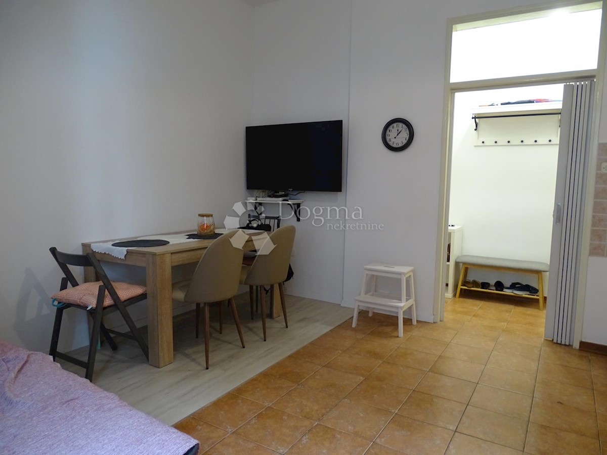 Flat For rent - PRIMORSKO-GORANSKA RIJEKA