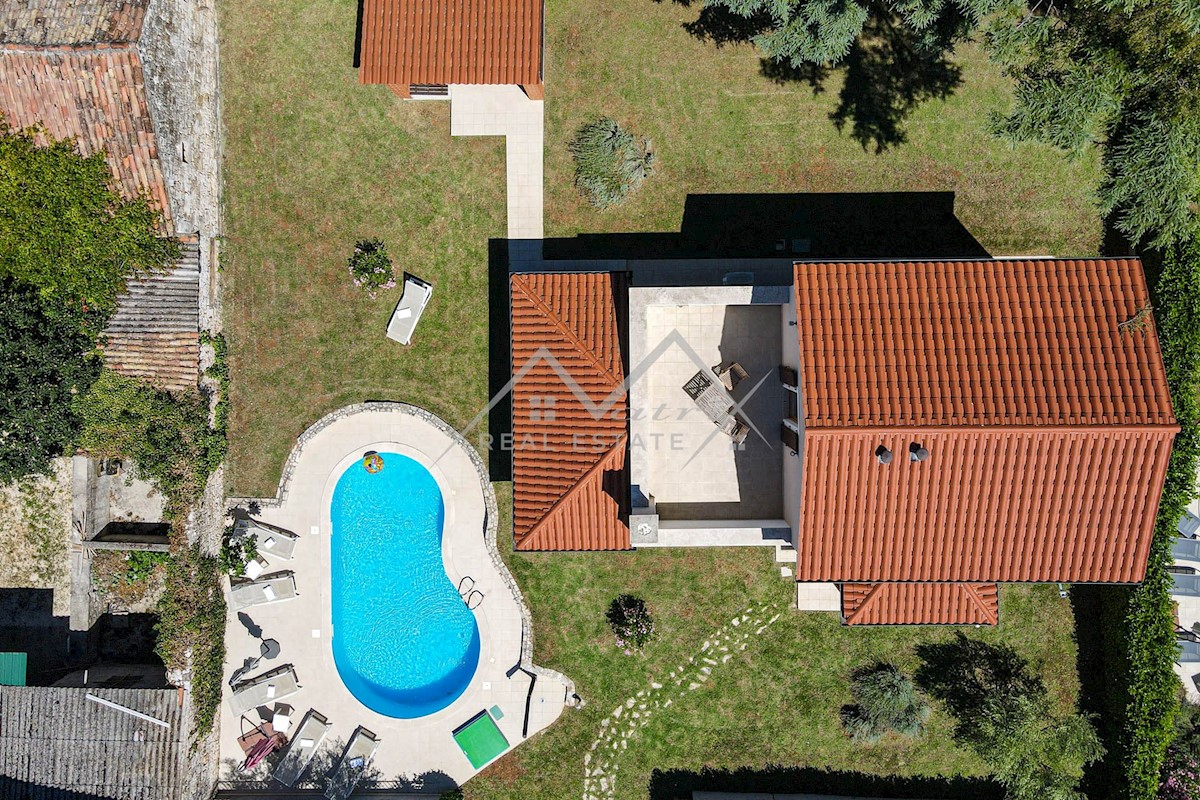 Hiša Naprodaj - ISTARSKA Poreč