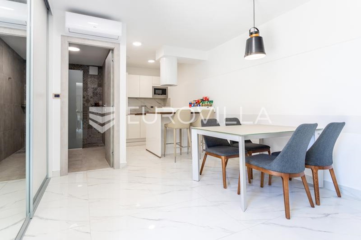 Flat For sale - Splitsko-dalmatinska Hvar