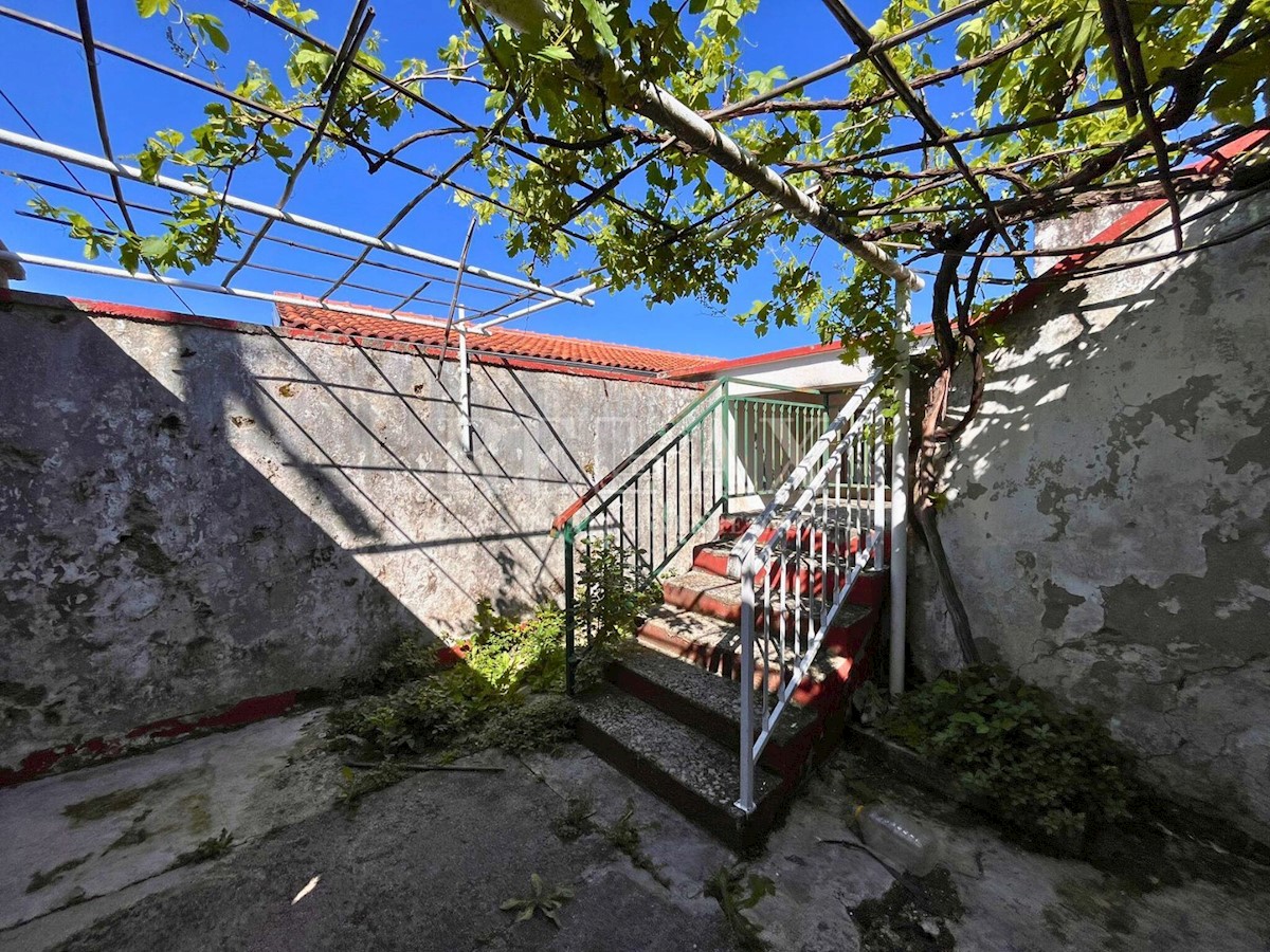 Haus Zu verkaufen - PRIMORSKO-GORANSKA VINODOLSKA OPĆINA