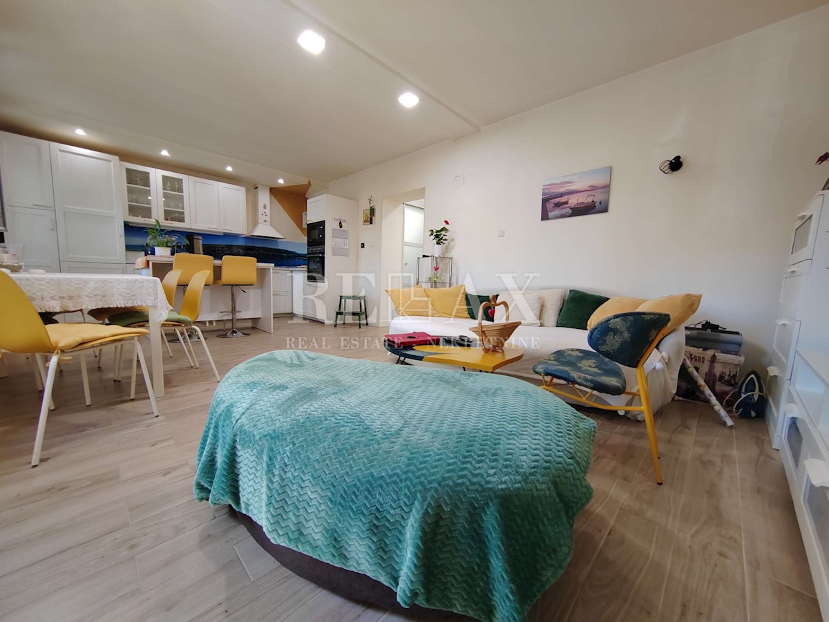 Flat For sale - LIČKO-SENJSKA SENJ