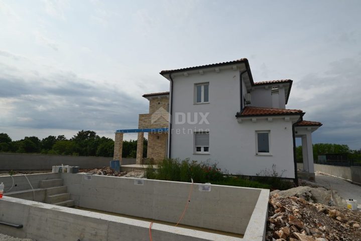 Kuća na prodaju 360 m² – Kanfanar