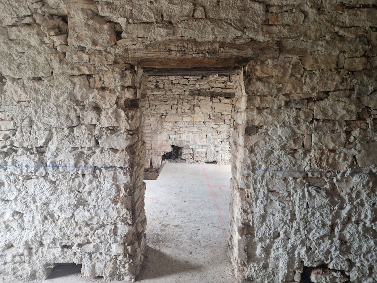 Kuća Na prodaju - ISTARSKA SVETI LOVREČ