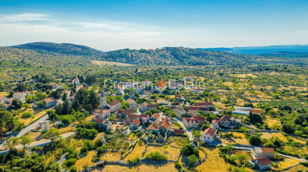 Kuća Na prodaju - SPLITSKO-DALMATINSKA BRAČ