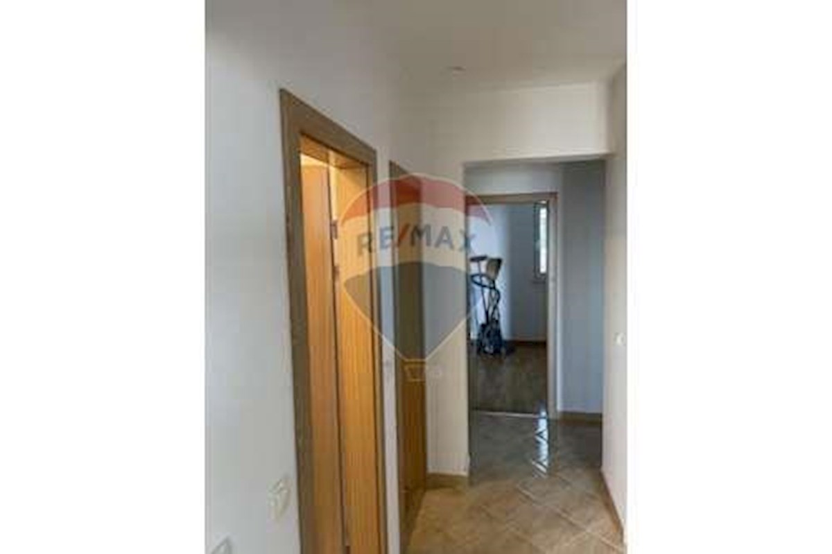 Flat For rent - SPLITSKO-DALMATINSKA SPLIT