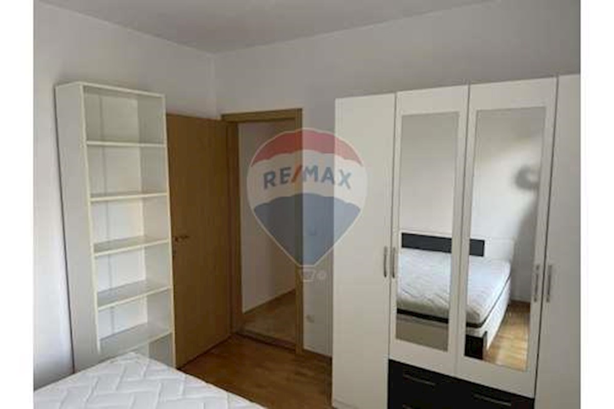 Apartmán K pronájmu - SPLITSKO-DALMATINSKA SPLIT