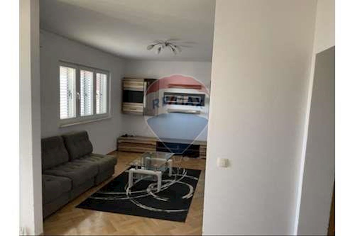 Apartmán Na prenájom - SPLITSKO-DALMATINSKA SPLIT