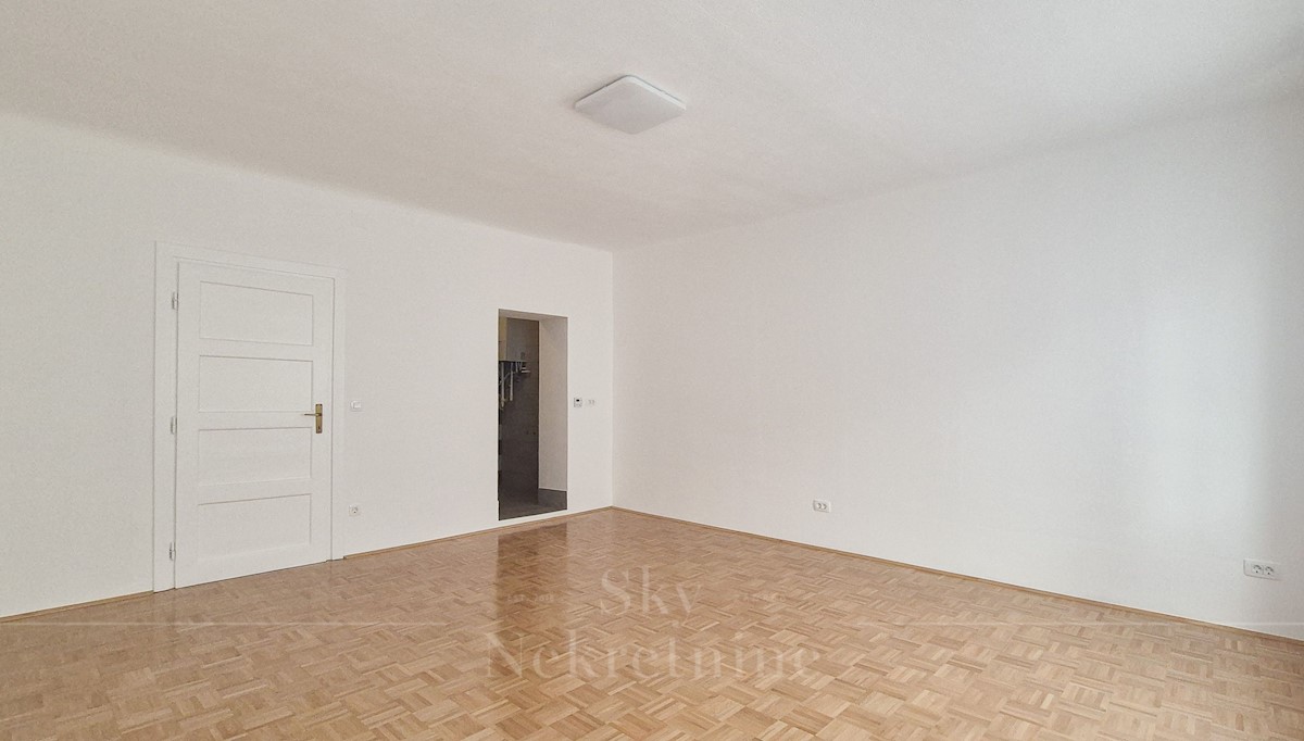 Apartmán Na predaj - GRAD ZAGREB ZAGREB