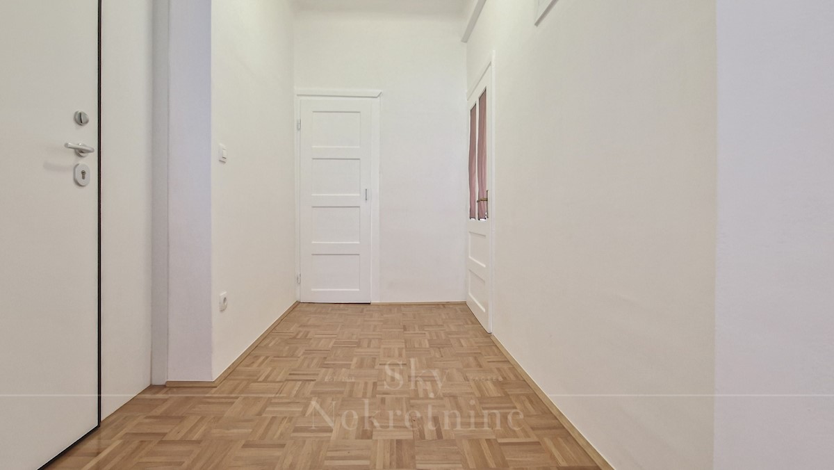 Apartmán Na predaj - GRAD ZAGREB ZAGREB