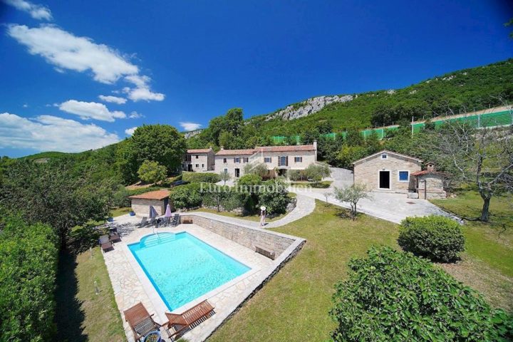 Dom na predaj 364 m² – Lupoglav