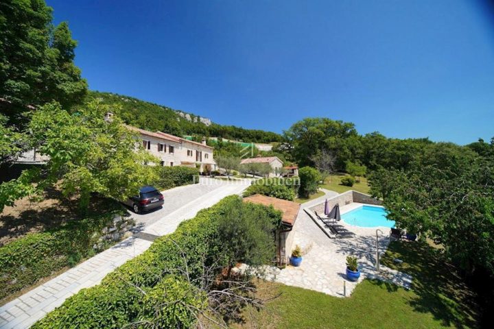 House For sale - Istarska Lupoglav - foto 2/50