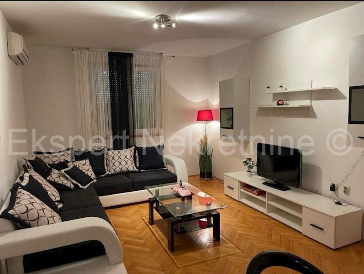 Apartment Zu vermieten - SPLITSKO-DALMATINSKA SPLIT