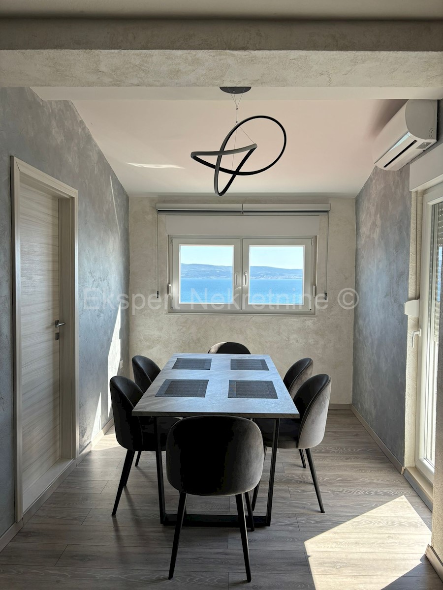 Flat For sale - SPLITSKO-DALMATINSKA DUGI RAT