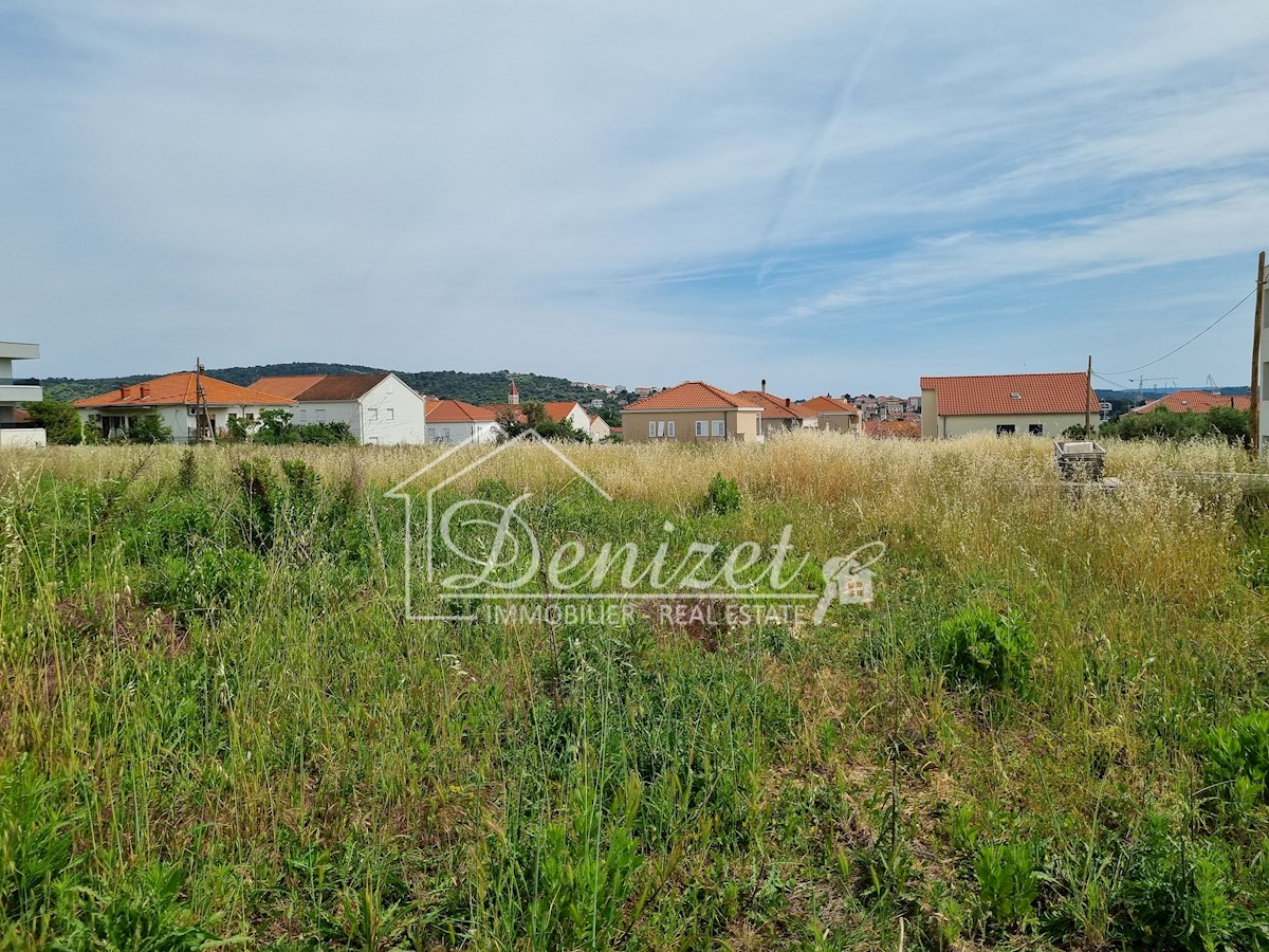 Land For sale - SPLITSKO-DALMATINSKA TROGIR