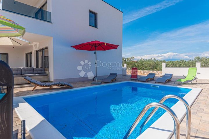 House for sale 140 m² – Jadrija