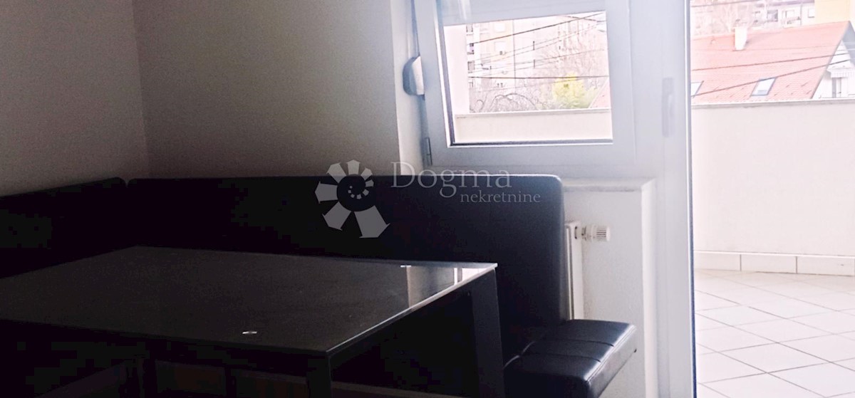 Apartma Na predaj - GRAD ZAGREB ZAGREB