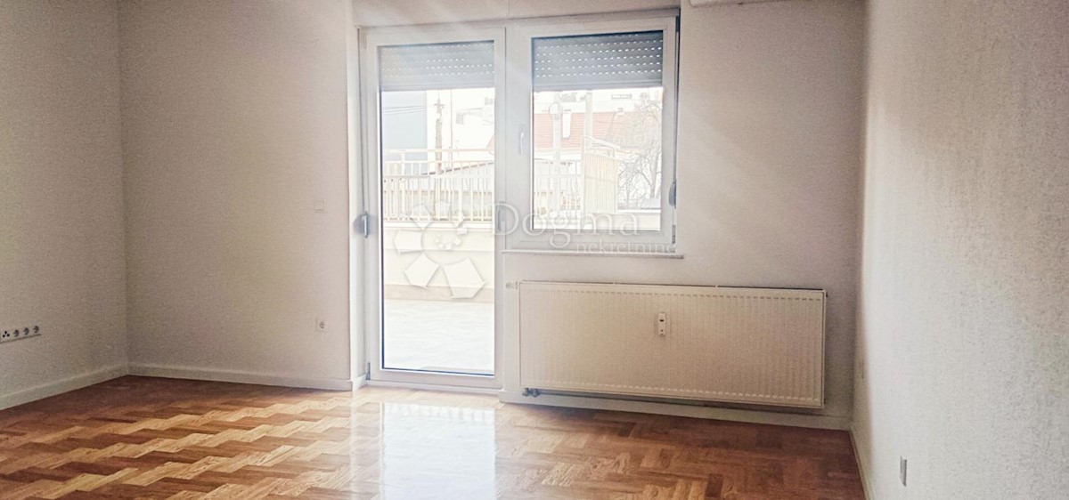 Appartement À vendre - GRAD ZAGREB ZAGREB