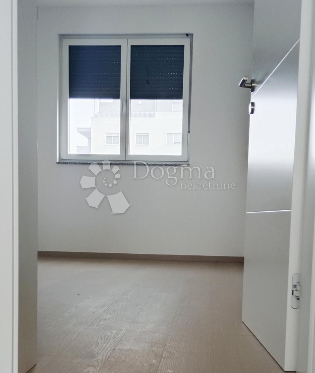 Flat For sale - ZAGREBAČKA VELIKA GORICA